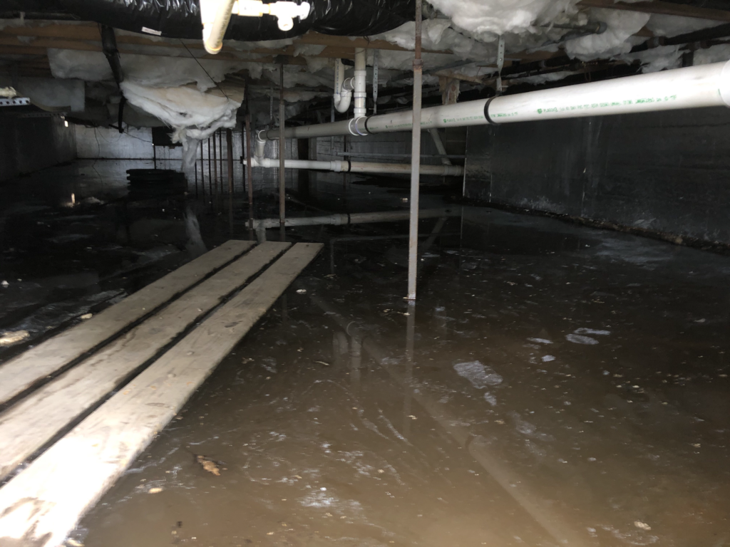 Signs of A Damaged Crawl Space - What's Normal & What Isn't